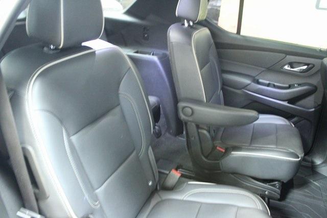 used 2023 Chevrolet Traverse car, priced at $36,900