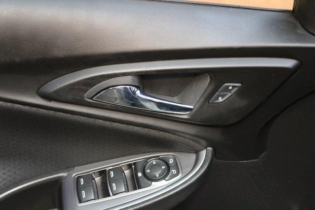 used 2017 Chevrolet Malibu car, priced at $15,500