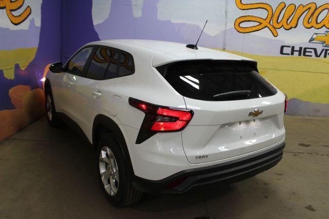 new 2026 Chevrolet Trax car, priced at $23,623