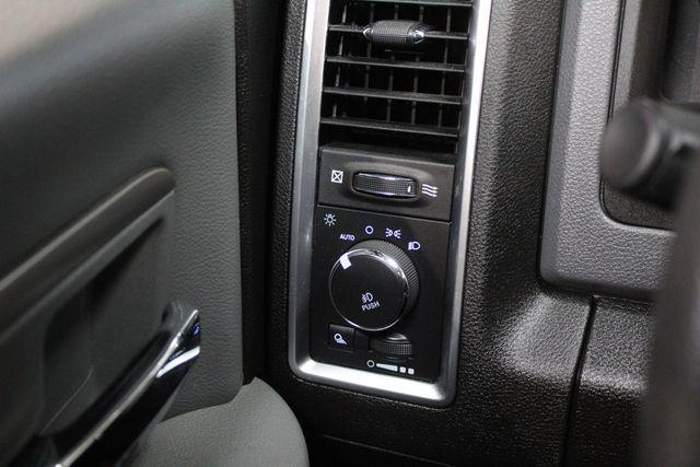 used 2019 Ram 1500 Classic car, priced at $23,900