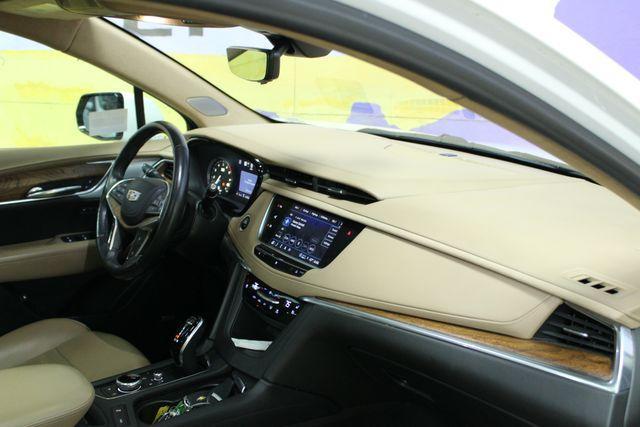 used 2021 Cadillac XT5 car, priced at $28,900