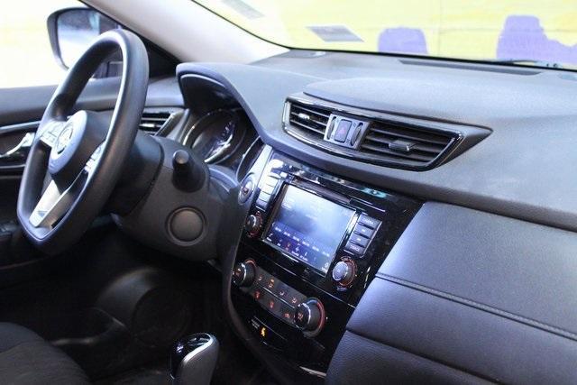 used 2020 Nissan Rogue car, priced at $18,900