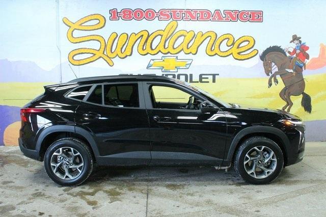 used 2025 Chevrolet Trax car, priced at $20,900
