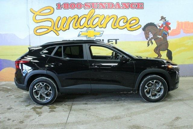 used 2025 Chevrolet Trax car, priced at $21,900