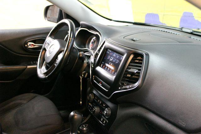 used 2019 Jeep Cherokee car, priced at $14,900