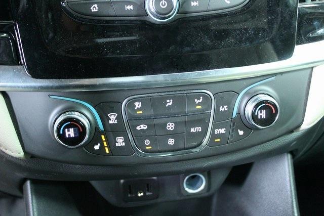 used 2023 Chevrolet Traverse car, priced at $28,900