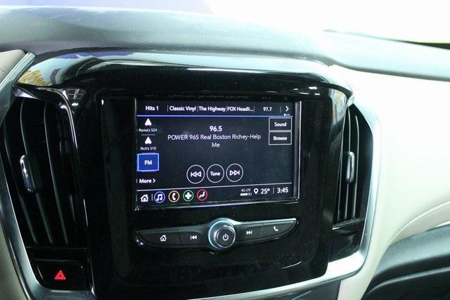 used 2023 Chevrolet Traverse car, priced at $28,900