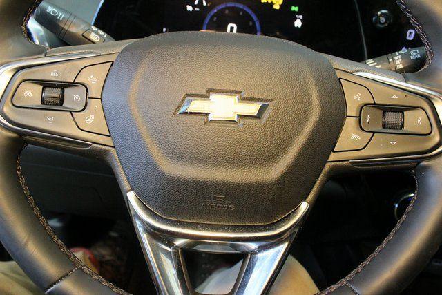 used 2025 Chevrolet Trax car, priced at $21,900