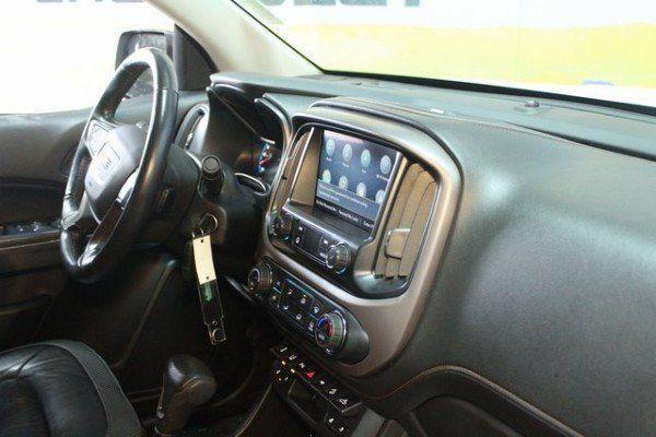 used 2021 GMC Canyon car, priced at $31,900