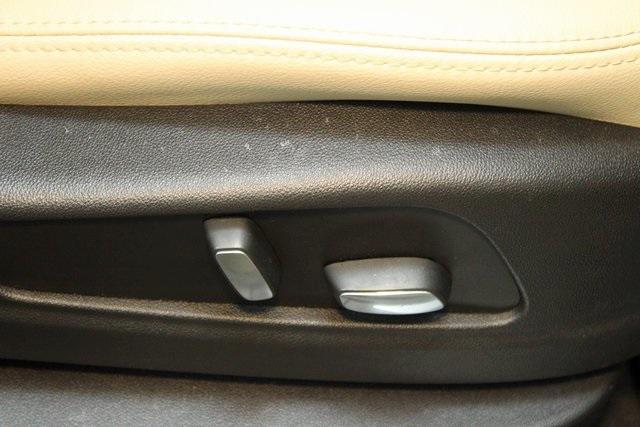 used 2018 Cadillac XT5 car, priced at $18,900