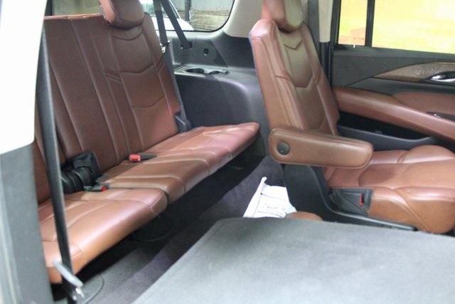 used 2020 Cadillac Escalade ESV car, priced at $42,900