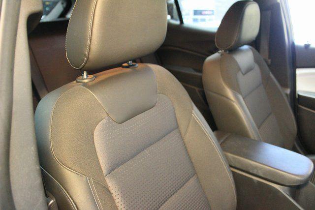 used 2025 Chevrolet Trax car, priced at $21,900