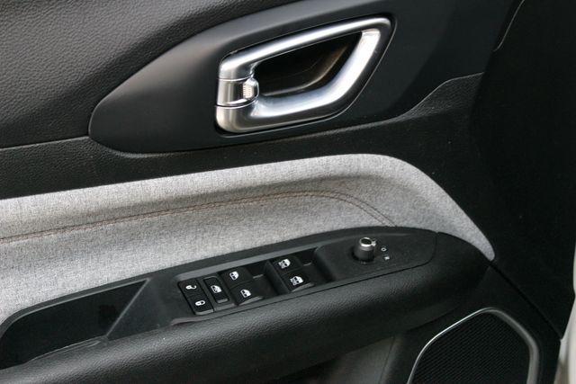 used 2023 Jeep Compass car, priced at $22,900