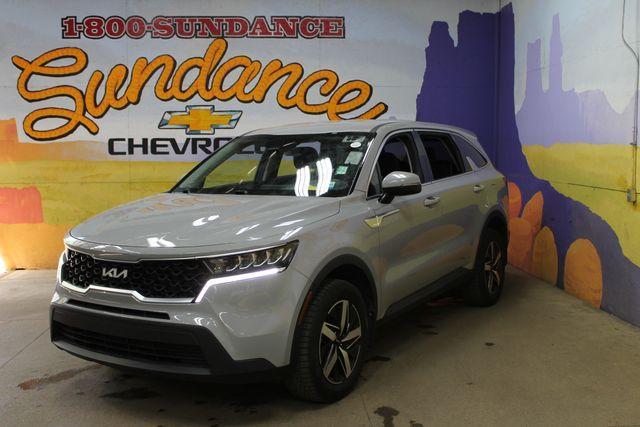 used 2022 Kia Sorento car, priced at $25,900
