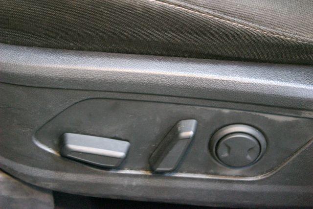 used 2022 Kia Sorento car, priced at $25,900