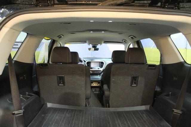 used 2021 GMC Acadia car, priced at $17,800