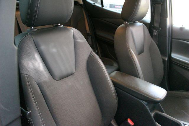 used 2024 Buick Encore GX car, priced at $21,900