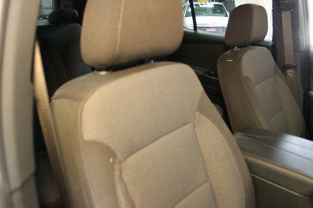 used 2023 Chevrolet Traverse car, priced at $32,900