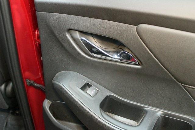 used 2023 Chevrolet Traverse car, priced at $32,900