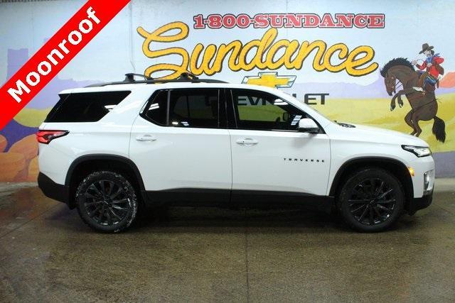 used 2022 Chevrolet Traverse car, priced at $33,900