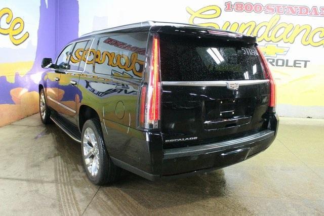 used 2019 Cadillac Escalade ESV car, priced at $28,900