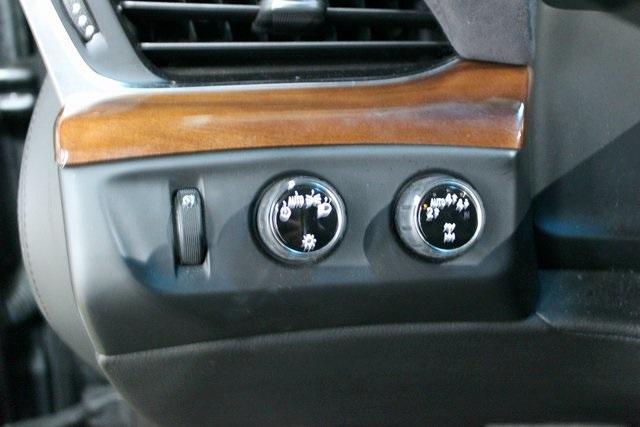 used 2019 Cadillac Escalade ESV car, priced at $28,900