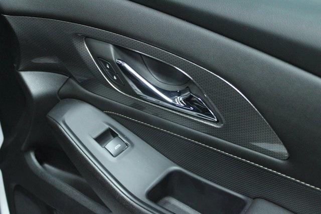 used 2023 Chevrolet Traverse car, priced at $34,800