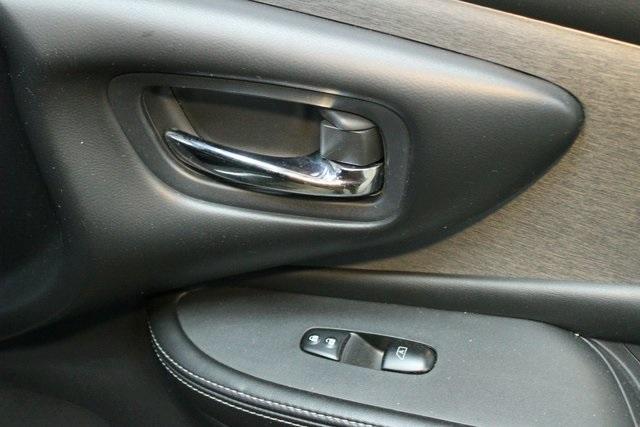 used 2019 Nissan Murano car, priced at $15,900