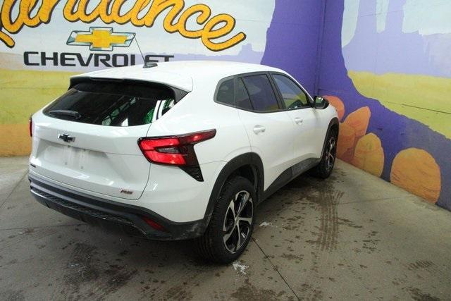 used 2024 Chevrolet Trax car, priced at $18,900