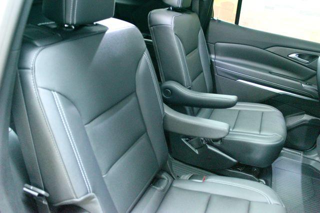 new 2026 Chevrolet Traverse car, priced at $47,036