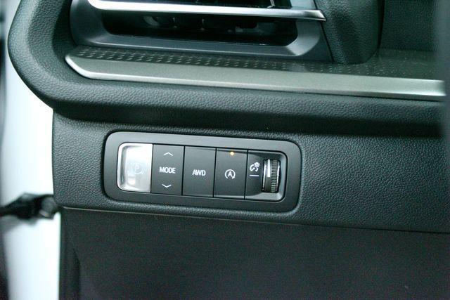 new 2026 Chevrolet Traverse car, priced at $47,036