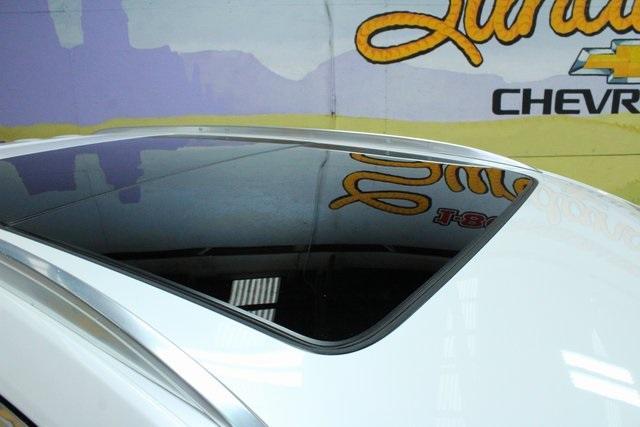 used 2021 Cadillac XT5 car, priced at $27,900