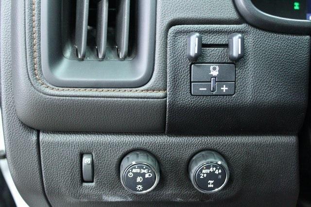 used 2021 GMC Canyon car, priced at $29,900