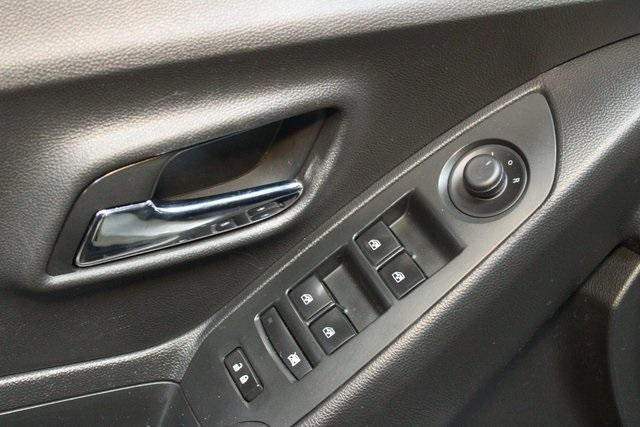 used 2020 Chevrolet Trax car, priced at $14,900