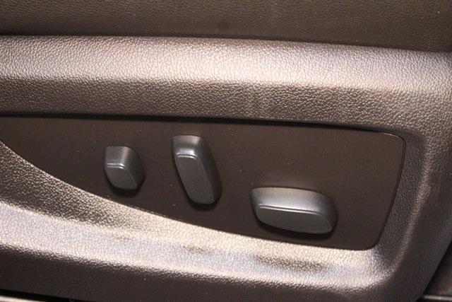 used 2019 GMC Yukon XL car, priced at $24,900