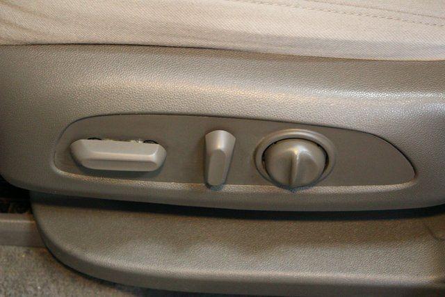 used 2021 Chevrolet Traverse car, priced at $17,900