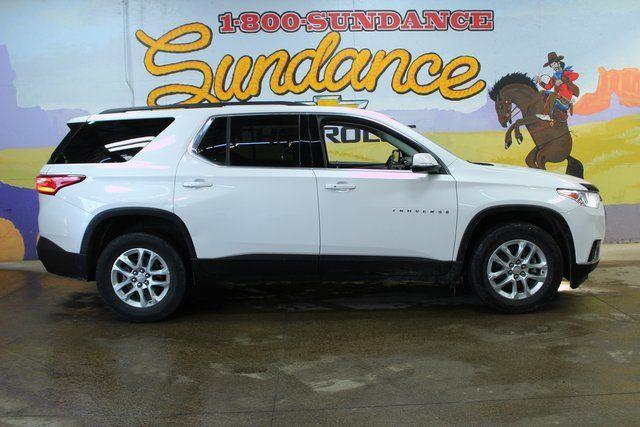 used 2021 Chevrolet Traverse car, priced at $17,900