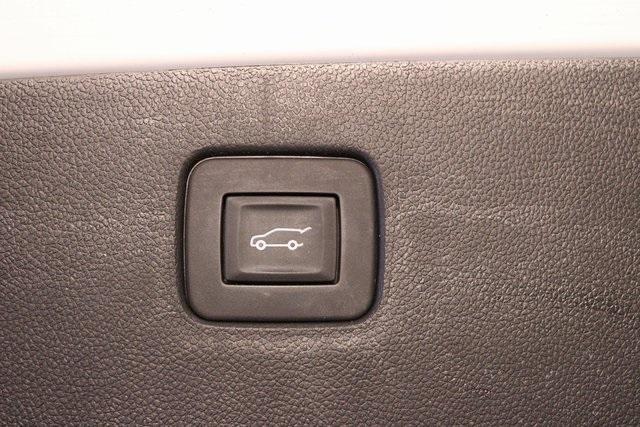 used 2025 Buick Envista car, priced at $23,900