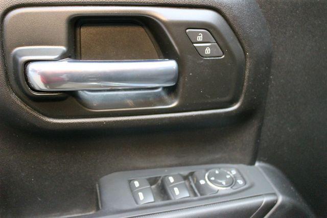 used 2025 GMC Sierra 1500 car, priced at $41,900