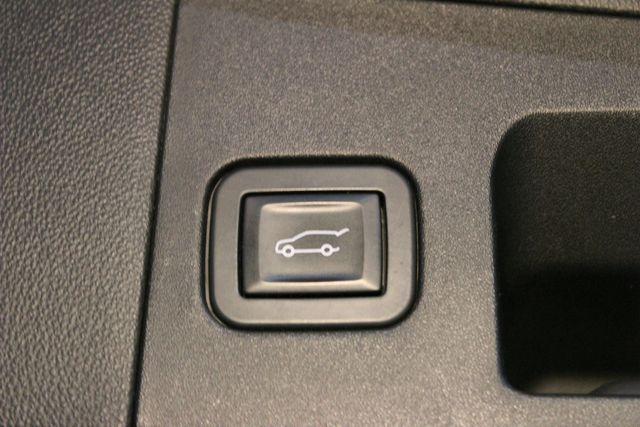 used 2017 Cadillac XT5 car, priced at $18,700