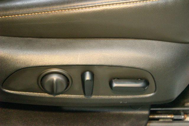 used 2021 Chevrolet Traverse car, priced at $23,900