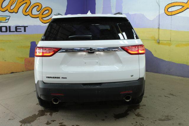 used 2021 Chevrolet Traverse car, priced at $23,900
