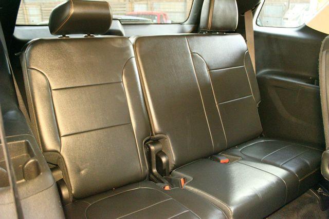 used 2021 Chevrolet Traverse car, priced at $23,900