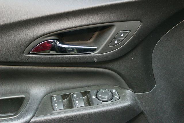 used 2024 Chevrolet Equinox car, priced at $24,900