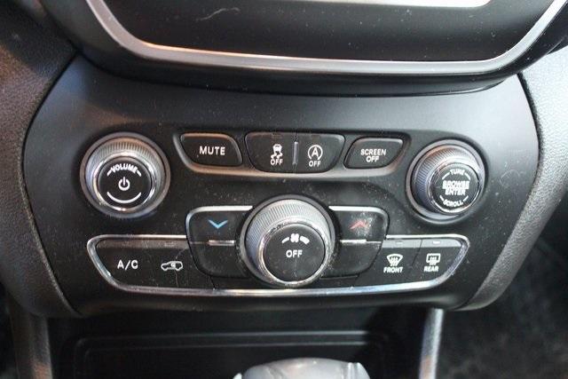 used 2019 Jeep Cherokee car, priced at $16,900