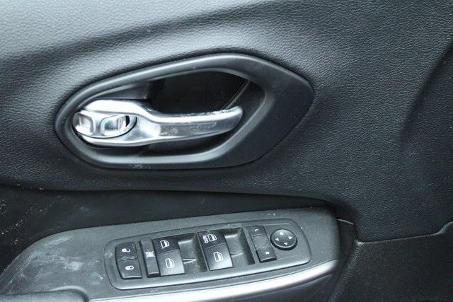 used 2019 Jeep Cherokee car, priced at $16,900