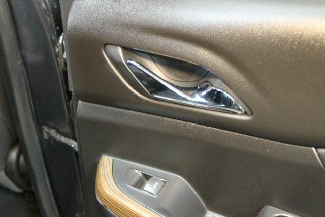 used 2020 GMC Acadia car, priced at $22,900