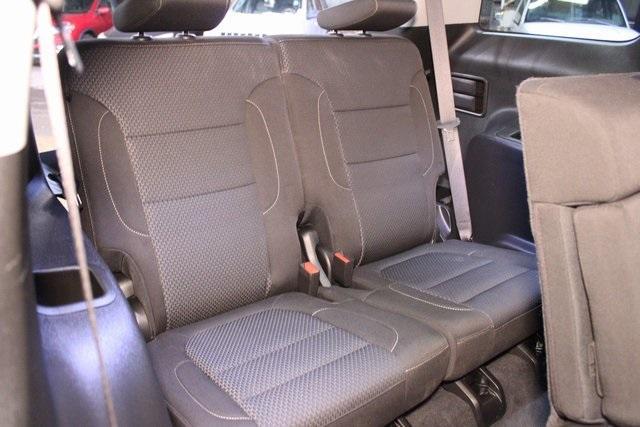 used 2022 GMC Acadia car, priced at $25,900