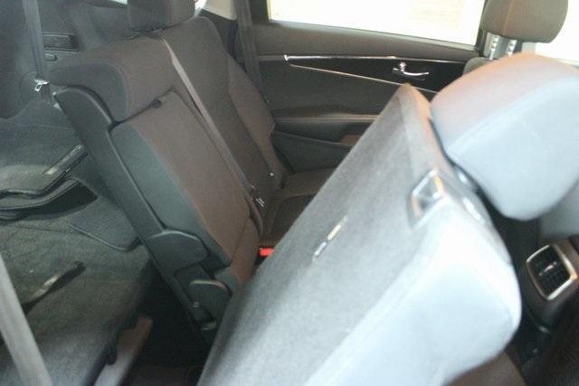 used 2020 Kia Sorento car, priced at $11,900