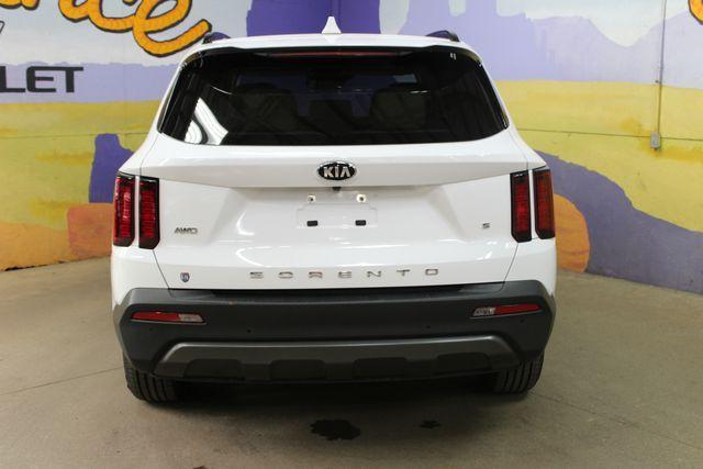 used 2021 Kia Sorento car, priced at $20,900
